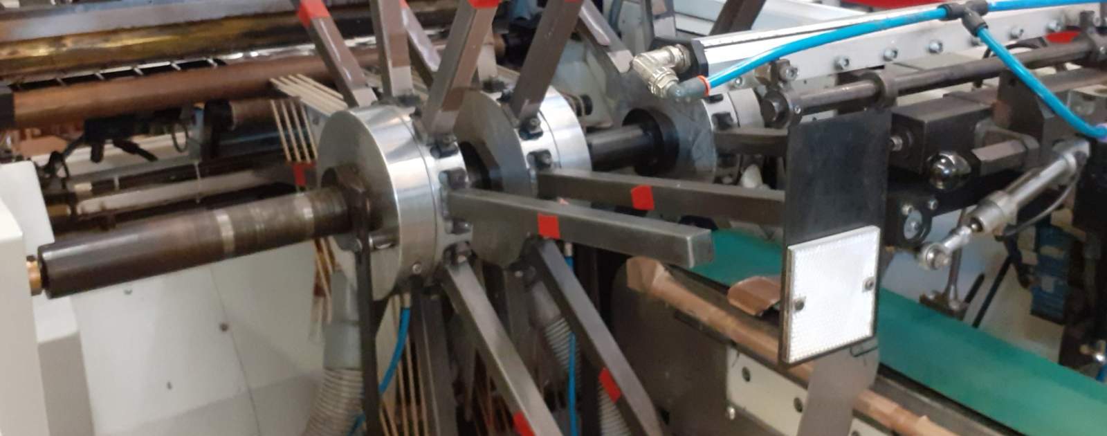 Used Hudson-Sharp 2752 wicket bagmaking machine for sale